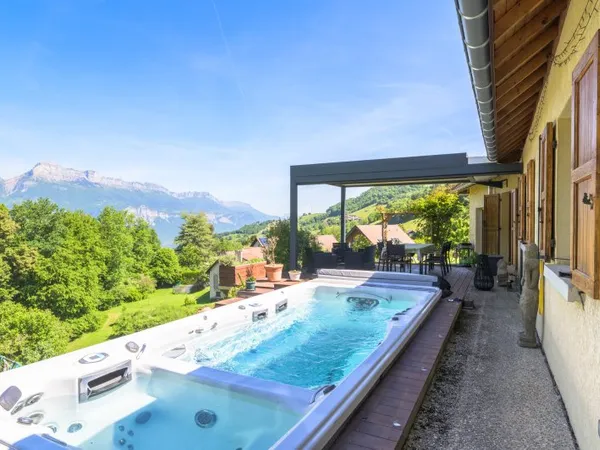Vends maison avec vue magnifique