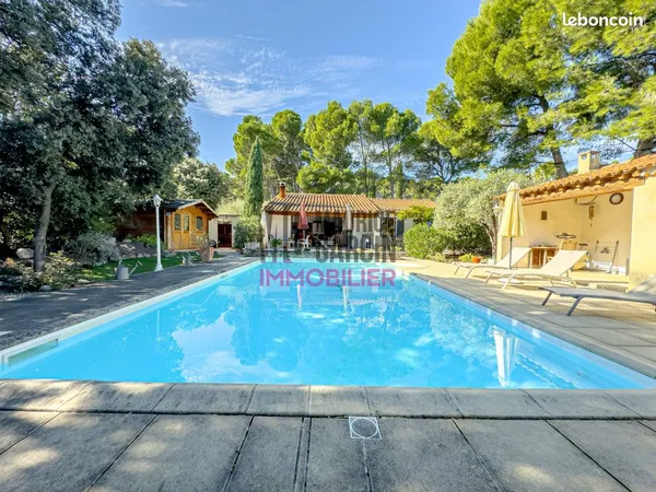Propriété 4 pièces 124 m²