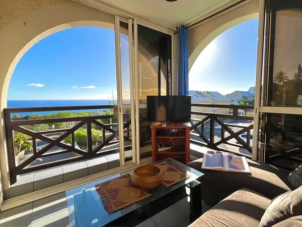 POINTE DES CHÂTEAUX - T2 duplex avec vue mer