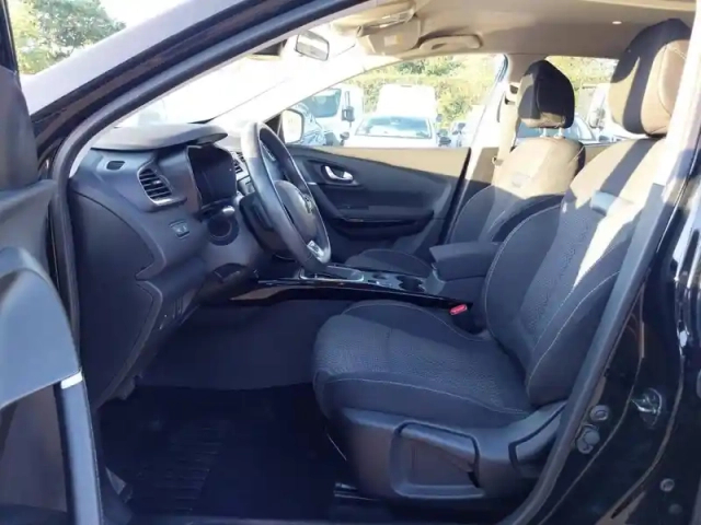 Renault Kadjar tce 140 fap edc — photo 9