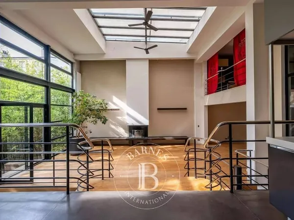 Maison 6 pièces 429 m²