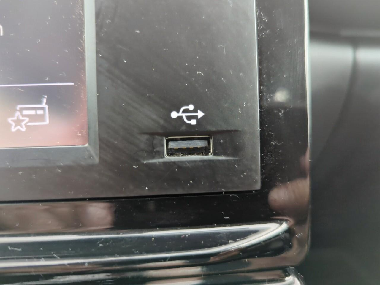 Citroën C3 puretech 83 ch bvm5 you — photo 25