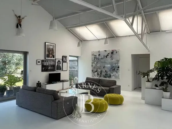 Maison de luxe 6 pièces 292 m²