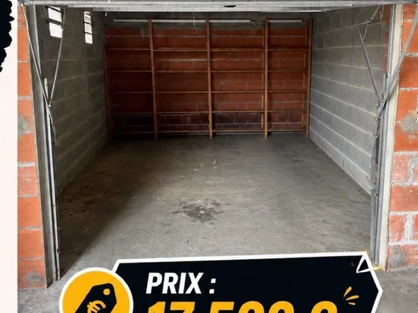 Garage fermé sécurisé - Cugnaux centre
