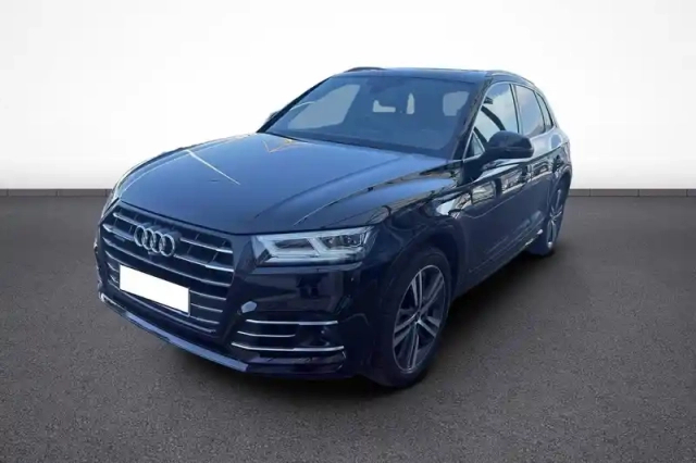 Audi Q5 55 tfsi e 367 s tronic 7 quattro — photo 1