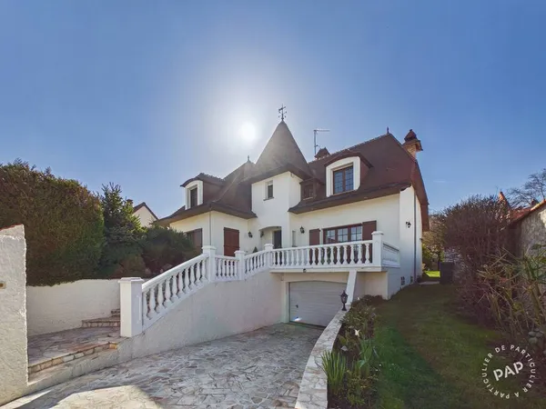 Maison 6 pièces 233 m²