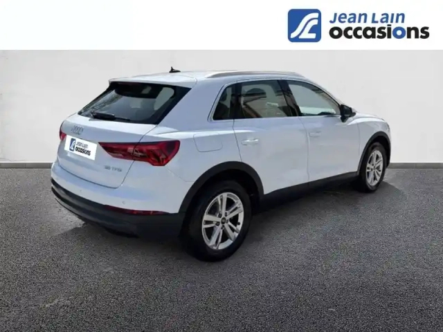 Audi Q3 35 tfsi 150 ch s tronic 7 — photo 5