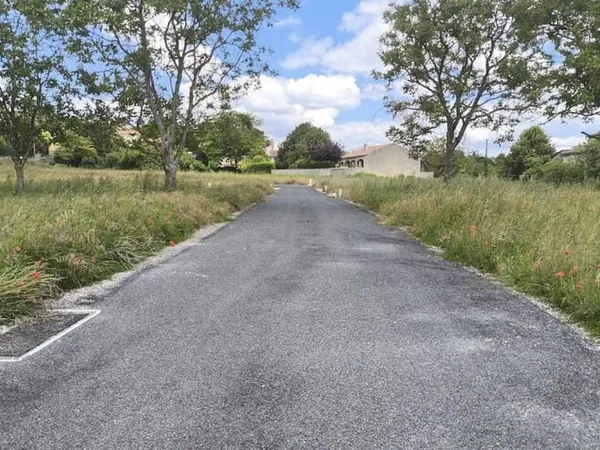 Terrain viabilisé - lot 1