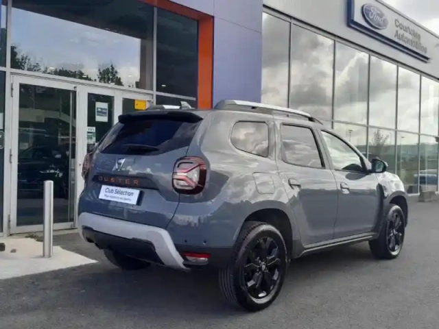 Dacia Duster 1.5 blue dci 115ch extreme 4x2 — photo 3