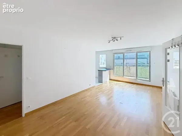 Appartement 3 pièces 60 m² à vendre à Chartres (28000)