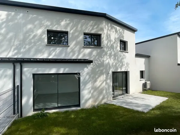 Maison 6 pièces 130 m²