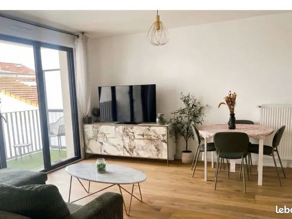 Appartement 3 pièces de 69 m² avec balcon, parking et ascenseur - Résidence récente (2022) - Issy-le