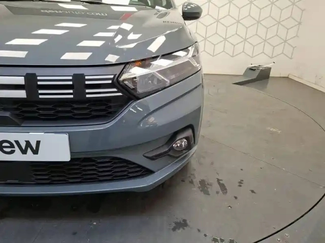 Dacia Sandero tce 90 — photo 10
