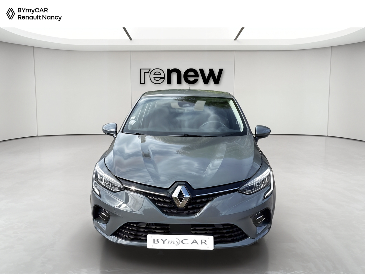 Renault Clio TCe 100 — photo 8