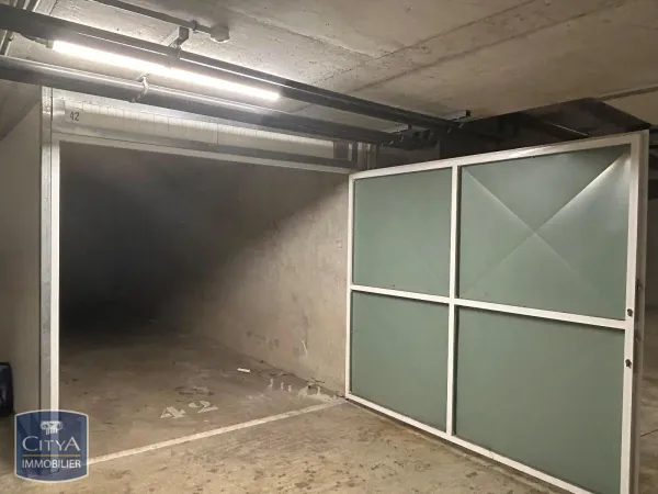 Parking 10 m²