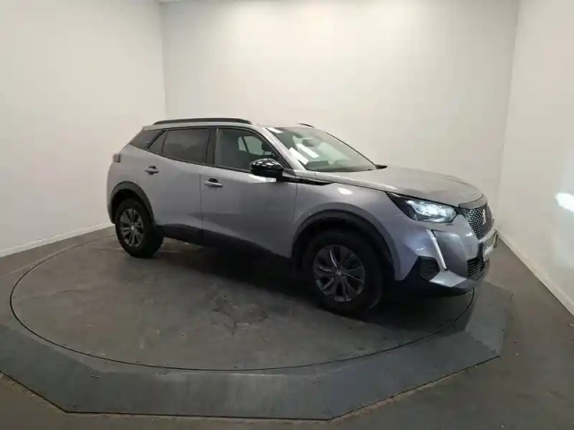 Peugeot 2008 puretech 100 s&amp;s bvm6 — photo 6