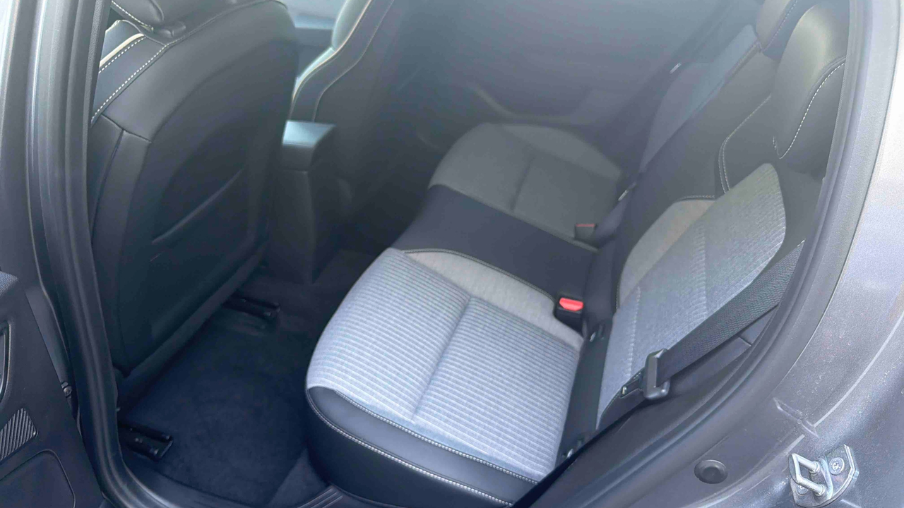 Renault Clio E-Tech full hybrid 145 — photo 12