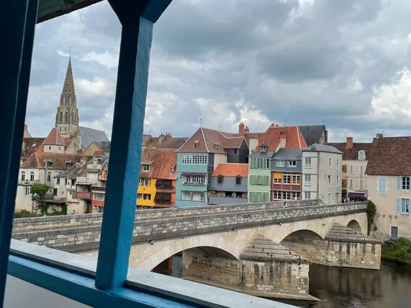 Maison vue creuse