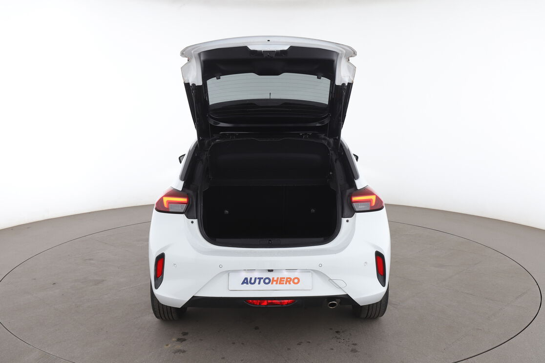 Opel Corsa 1.2 Turbo GS Line — photo 15