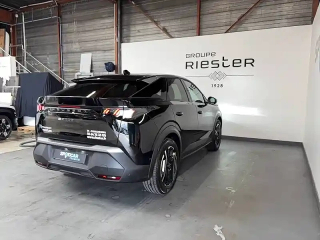 Peugeot 3008 electrique 210 ch 73 kwh — photo 2