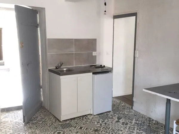 APPARTEMENT P1 : 24 m2 CENTRE VILLAGE