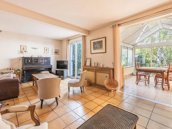 Maison 6 pièces 105 m²