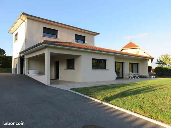 ROCHE - Villa d'architecte T6