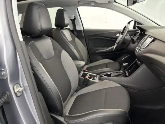Opel Grandland X 1.5 diesel 130 ch bva8 elegance business 5p — photo 25