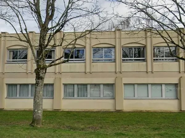 2 Bureaux à louer - BOIS GUILLAUME - Disponibles immédiatement et 1er novembre
