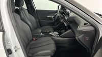 Peugeot 2008 1.2 PureTech 130ch S&S GT EAT8 — photo 15