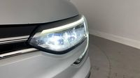 Renault Mégane 1.5 Blue dCi 115ch Evolution — photo 17