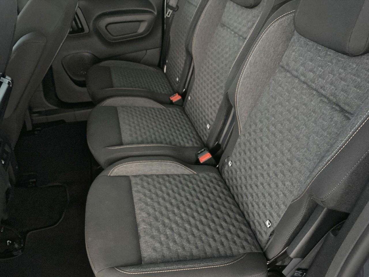 Peugeot Rifter m diesel 130 ch automatique 5pl gt — photo 10