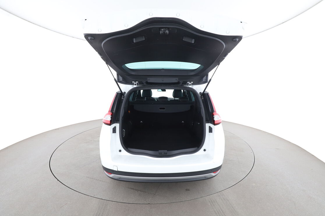 Renault Grand Scenic 1.3 TCe Techno EDC — photo 15