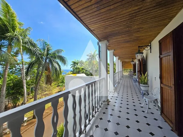 Maison Saint Denis 530 m2