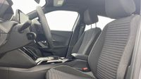 Peugeot 2008 e-2008 136ch Active — photo 9