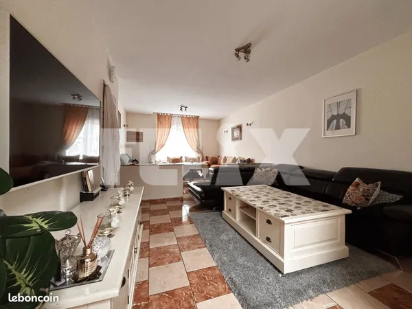 Maison 6 pièces 135 m²