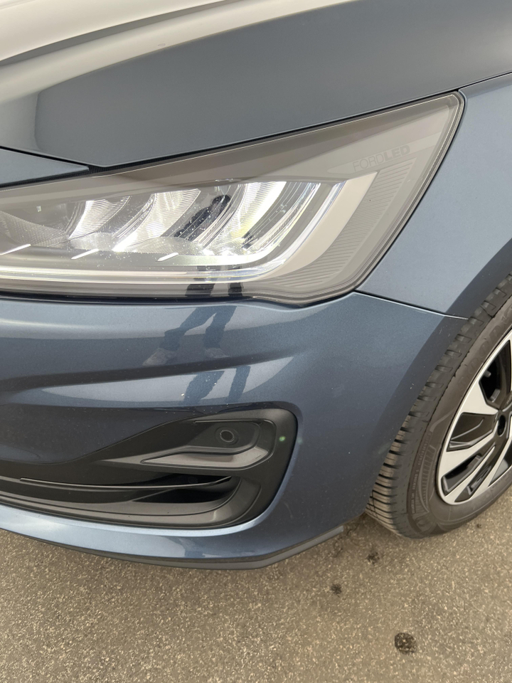 Ford Focus — photo 39