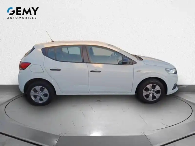 Dacia Sandero eco-g 100 — photo 4