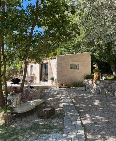 Appartement T1 meublé campagne aixoise