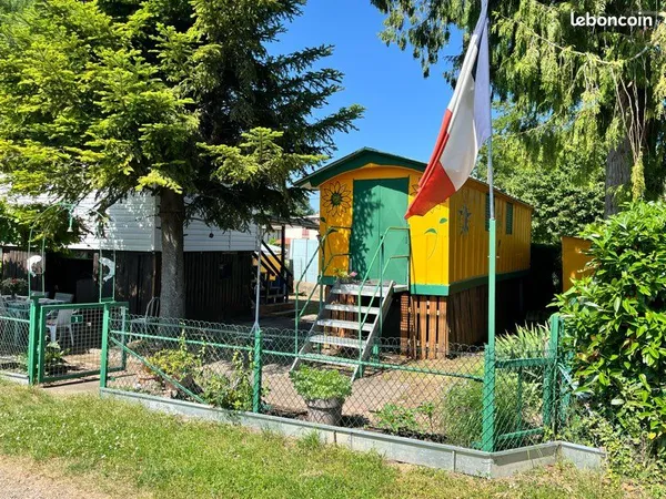 Habitation atypique à vendre