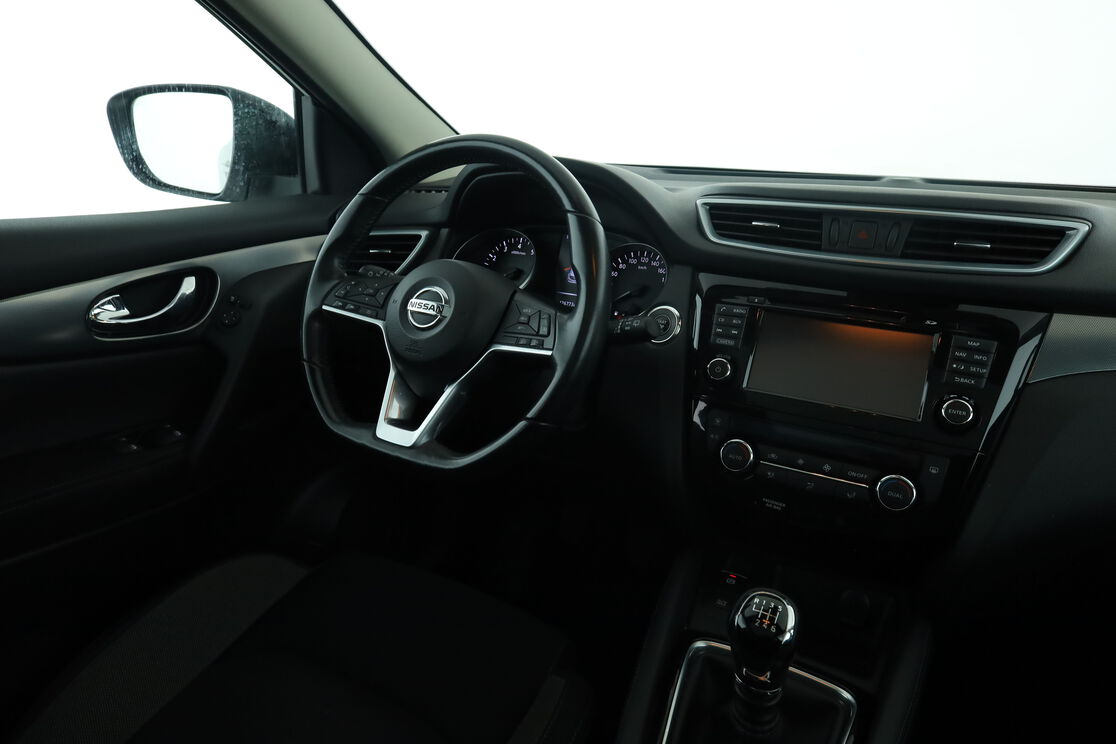 Nissan Qashqai 1.6 DIG-T — photo 12