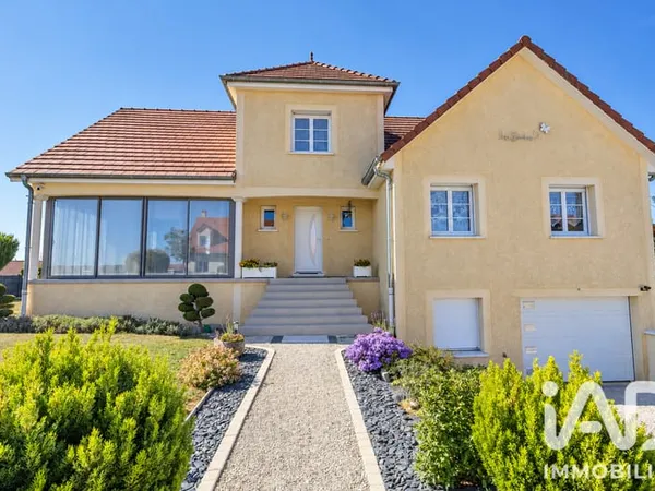 Maison 5 pièces 145 m²