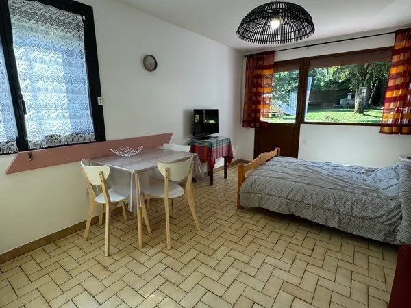 Appartement Location Grand-Aigueblanche 1p 18m² 580€