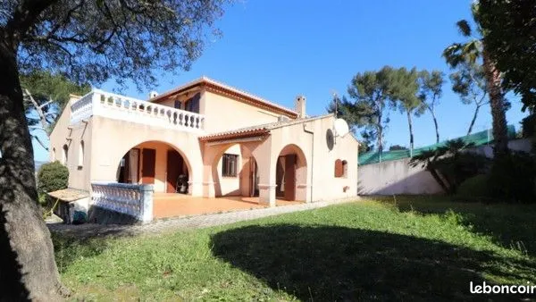 Maison spacieuse à louer à la seyne-sur-mer