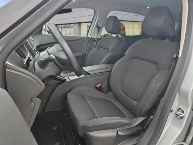 Renault Scenic grand  1.3 tce 140ch energy limited — photo 10