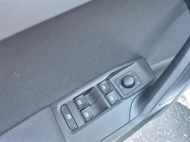 Seat Ibiza 1.0 ecotsi 115ch start/stop xcellence dsg — photo 8