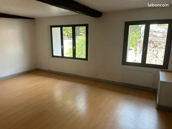 Location duplex F5
