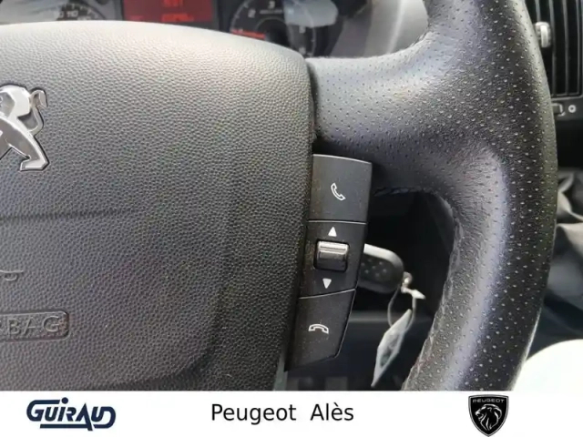 Peugeot Boxer tole 3.3 t l2h2 bluehdi 140 s&amp;s bvm6 — photo 14