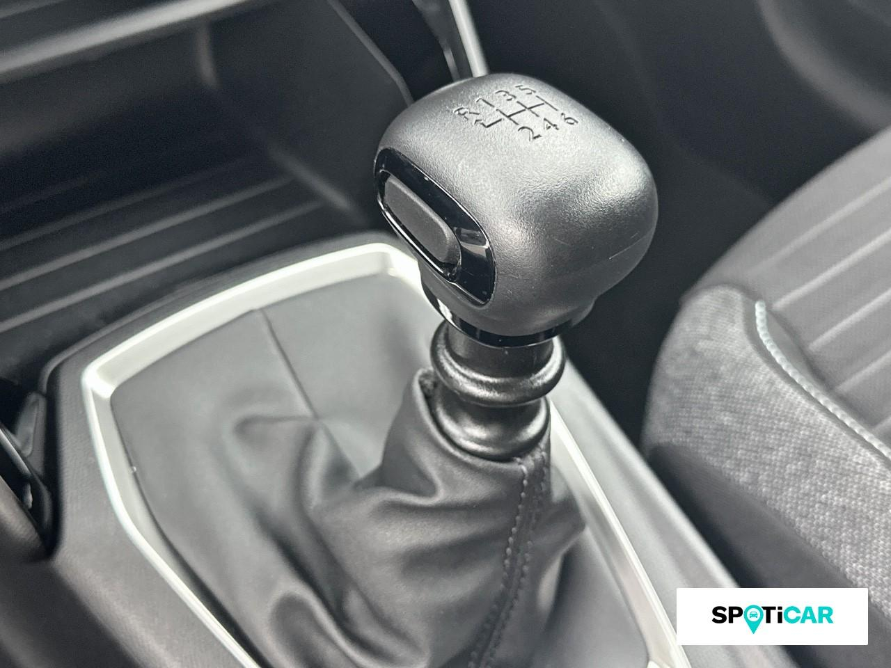 Peugeot 208 1.2 puretech 100ch s&s style — photo 14
