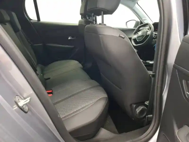 Peugeot 208 hybrid 110 ch e-dcs6 — photo 29